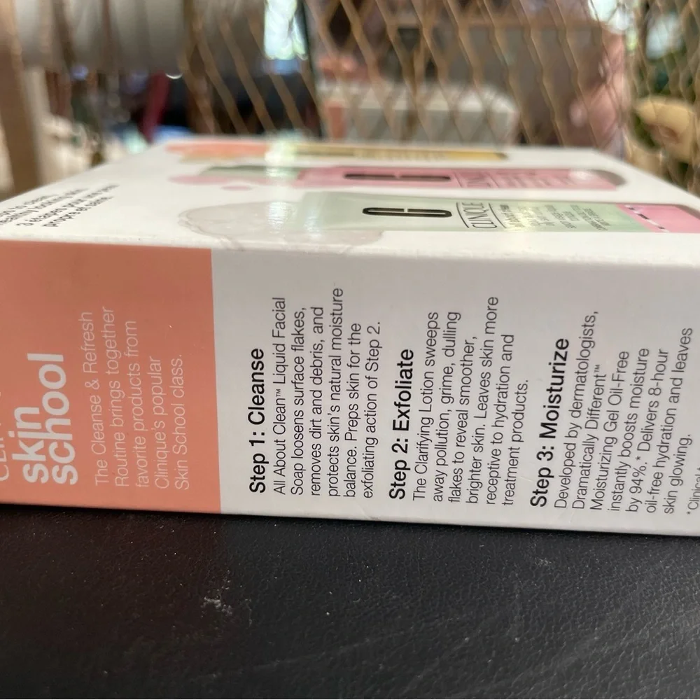 Clinique 3-Step Skincare Set for Combination Oily Skin –Travel Size – Macy’s NEW - Picture 6 of 8